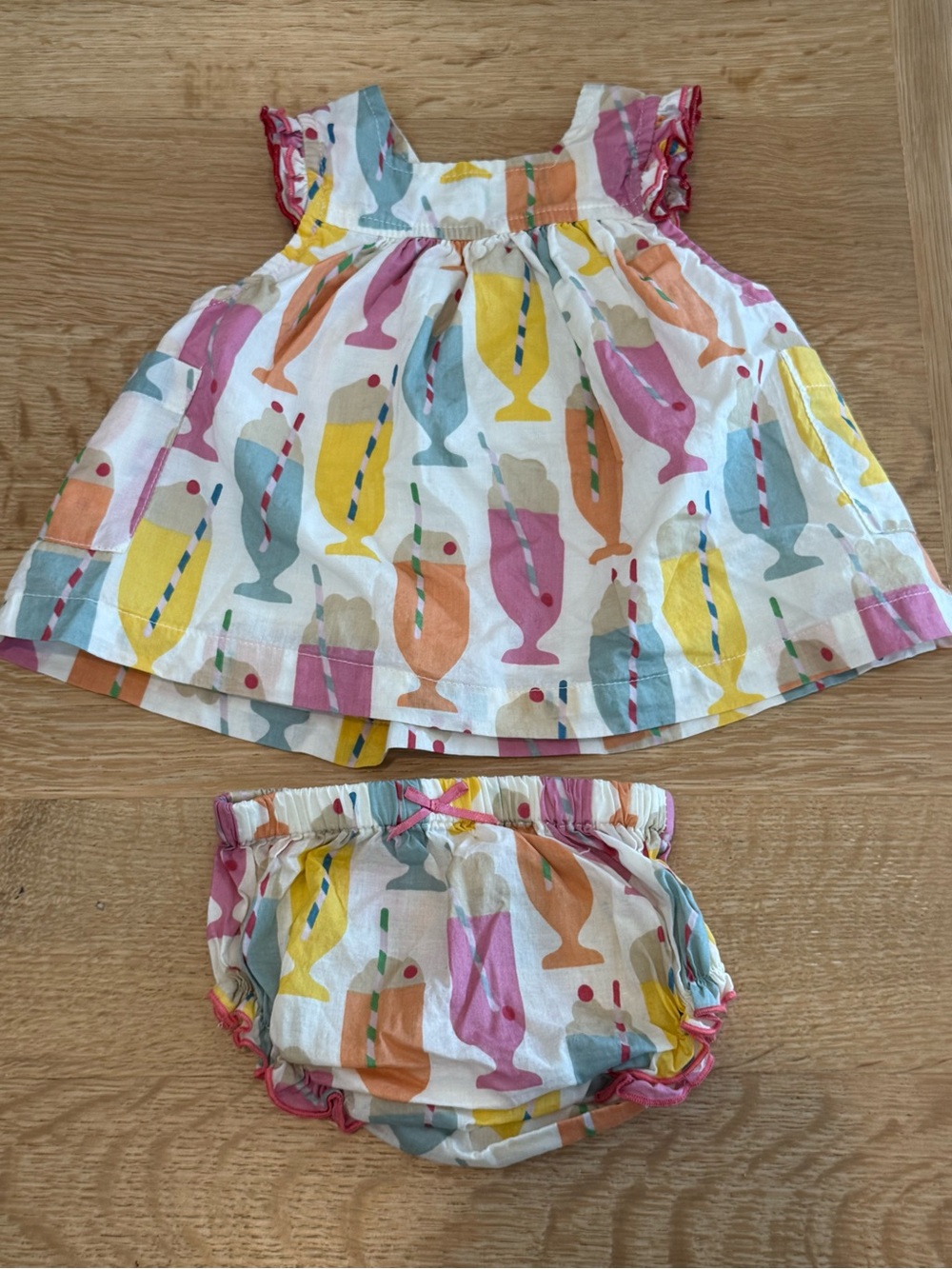 Pink Chicken Baby Girls Multicolor Ice Cream Print Top & Bloomers Set 6-12M